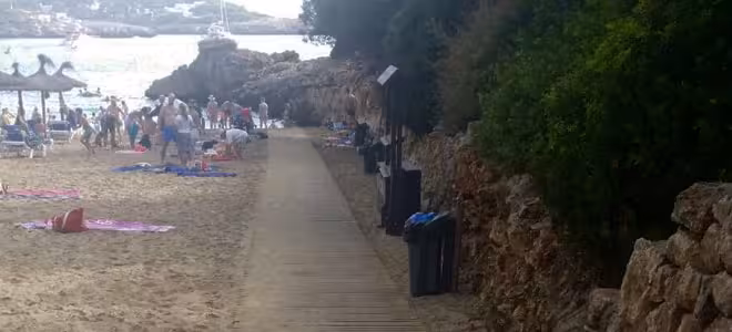 La nueva pasarela de Cala Gran