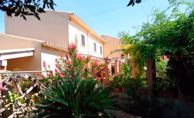 casa con jardín|casa con jardín