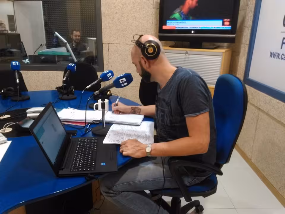 Plantilla programas CANAL4 RADIO