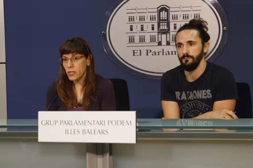 Podemos pide la comparecencia de Luis Segura|Laura Camargo