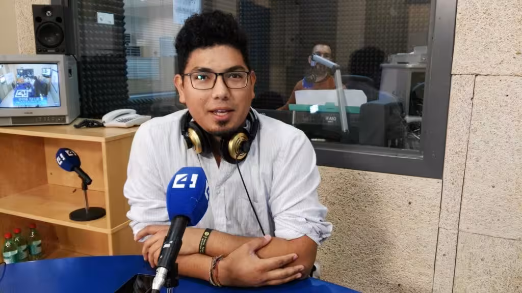 Aligi Molina en CANAL4 RADIO