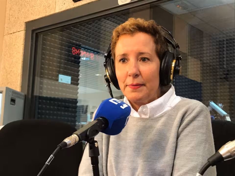 Aina Calvo en CANAL4 RÀDIO