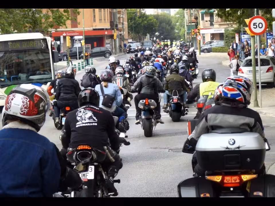 Vuelta Internacional a Mallorca en Moto