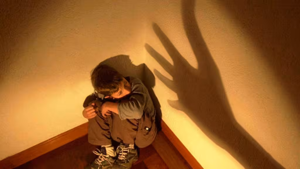 maltrato infantil