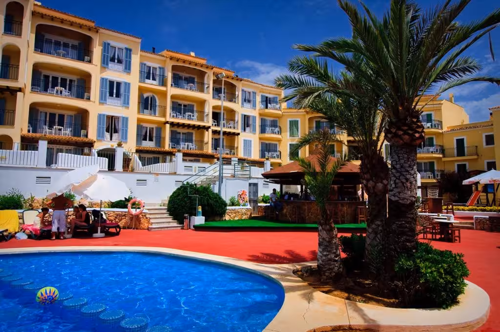 ApartHotel_Ona_Cala_Pi