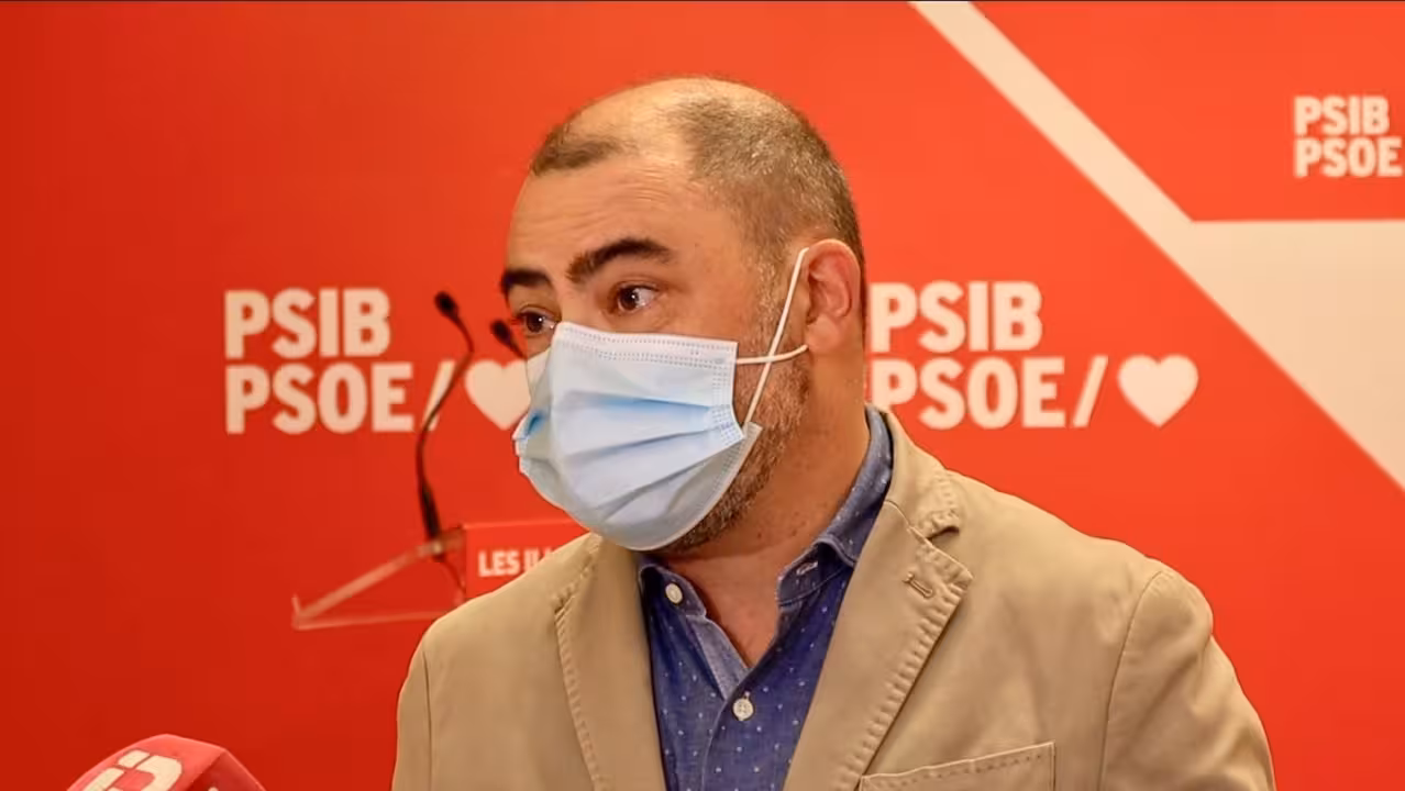 29/10/2020 El portavoz del Grupo Territorial socialista de Baleares en el Senado y presidente de la Comisión de Hacienda en la Cámara Alta, Cosme Bonet.
ECONOMIA ESPAÑA EUROPA ISLAS BALEARES AUTONOMÍAS
PSIB