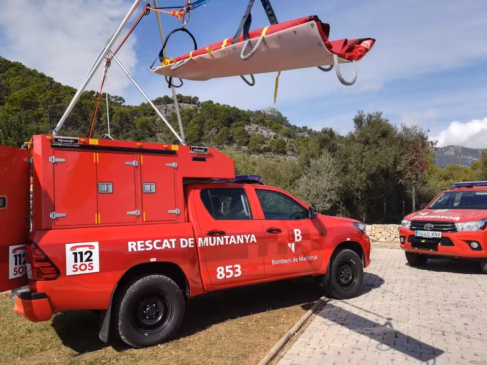 01/10/2018 Vehículo de los Bomberos de Mallorca.
Los Bomberos de Mallorca han recordado a la población algunos de sus consejos para salir a la montaña, después de haber tenido que participar este domingo en hasta tres rescates.
SOCIEDAD ESPAÑA EUROPA ISLAS BALEARES AUTONOMÍAS
CONSELL DE MALLORCA