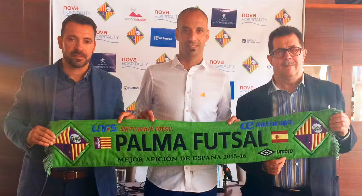 Antonio Vadillo presentado como técnico del Palma Futsal