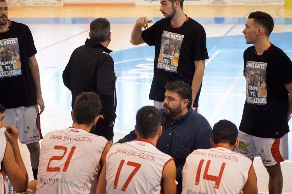 Pau Tomás renueva con el Bahía San Agustín
