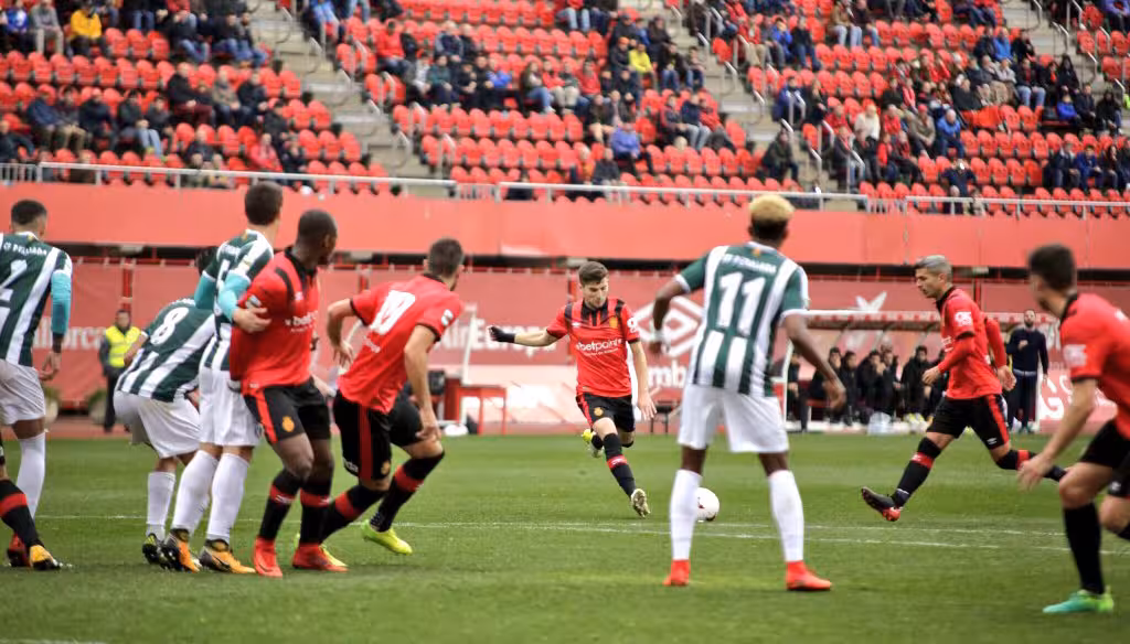 El Mallorca empata con el Peralada