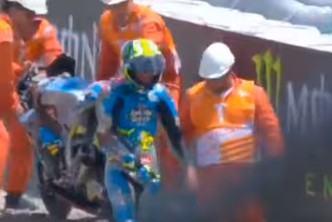 Joan Mir se cae en Montmelo