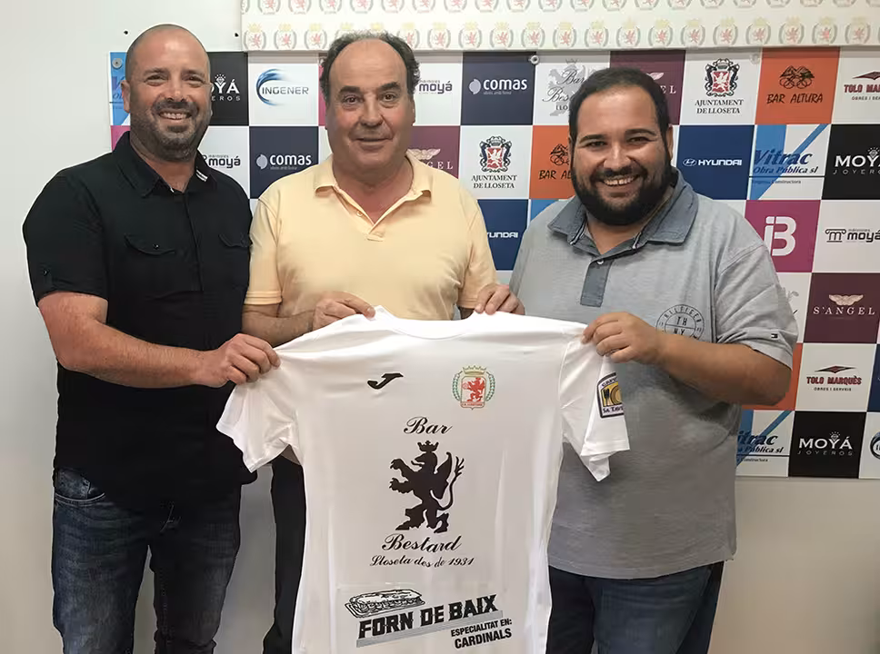 El Llosetense amplia el cuerpo técnico