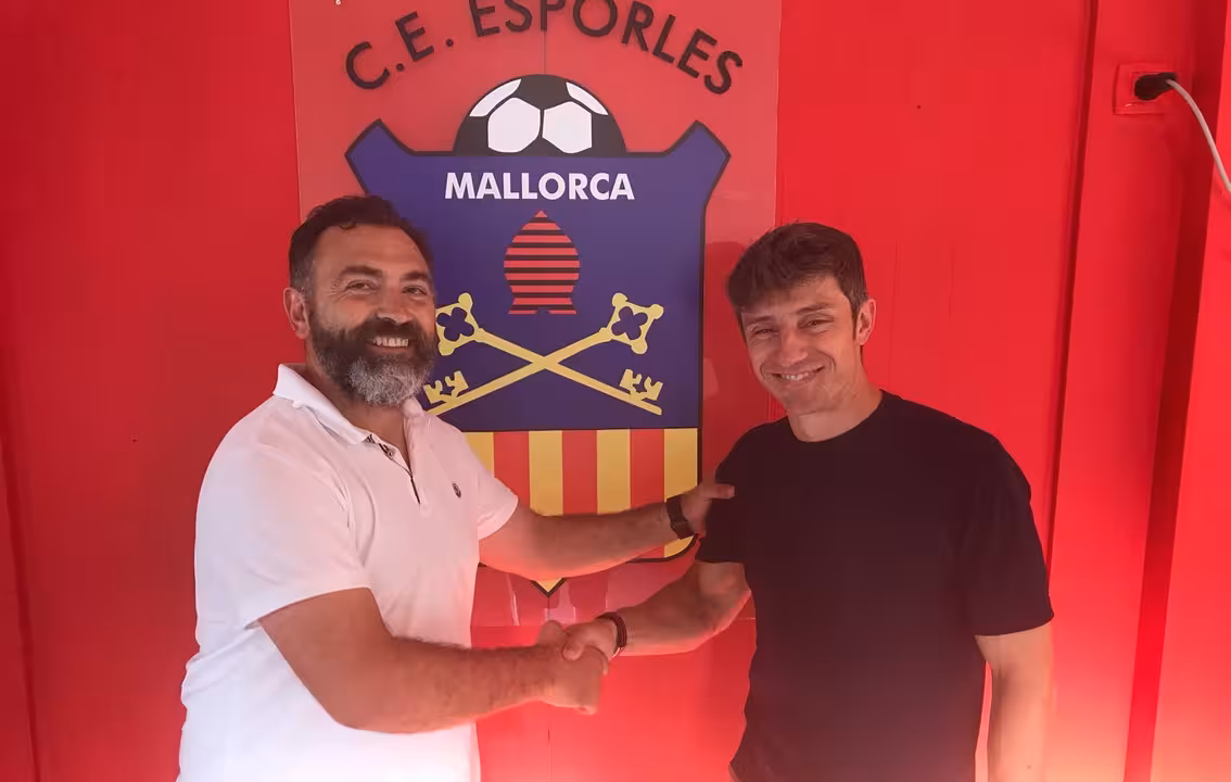 Andrés Llisto sigue en el Esporles