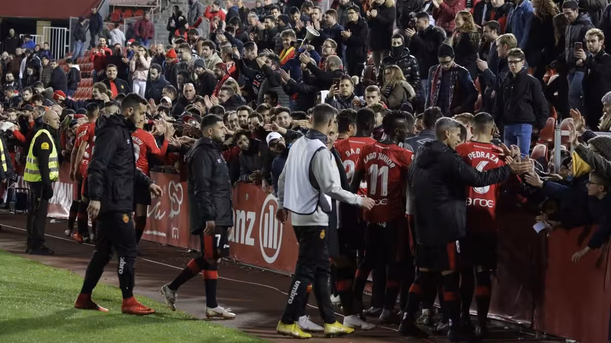 El Mallorca saluda a la afición