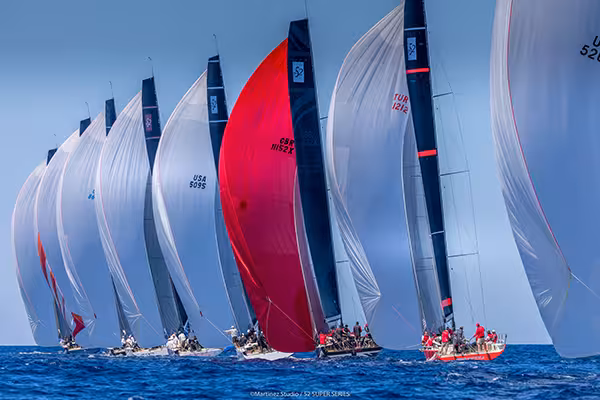 52 SUPER SERIES 2019