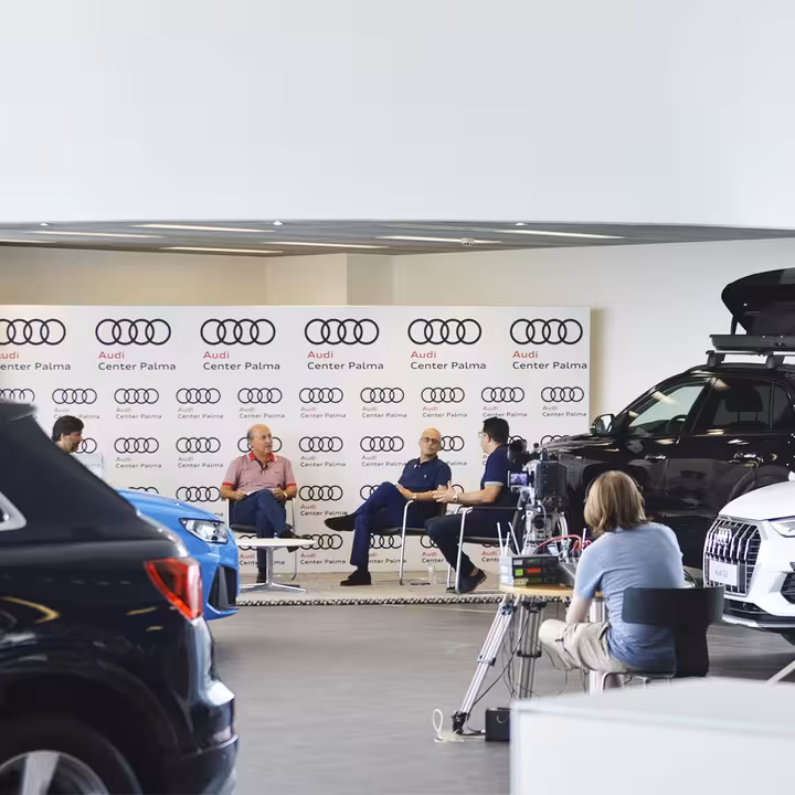 Fora de Joc en Audi Center Palma