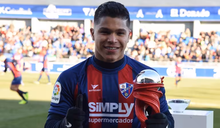 Cucho" Hernández en el Huesca