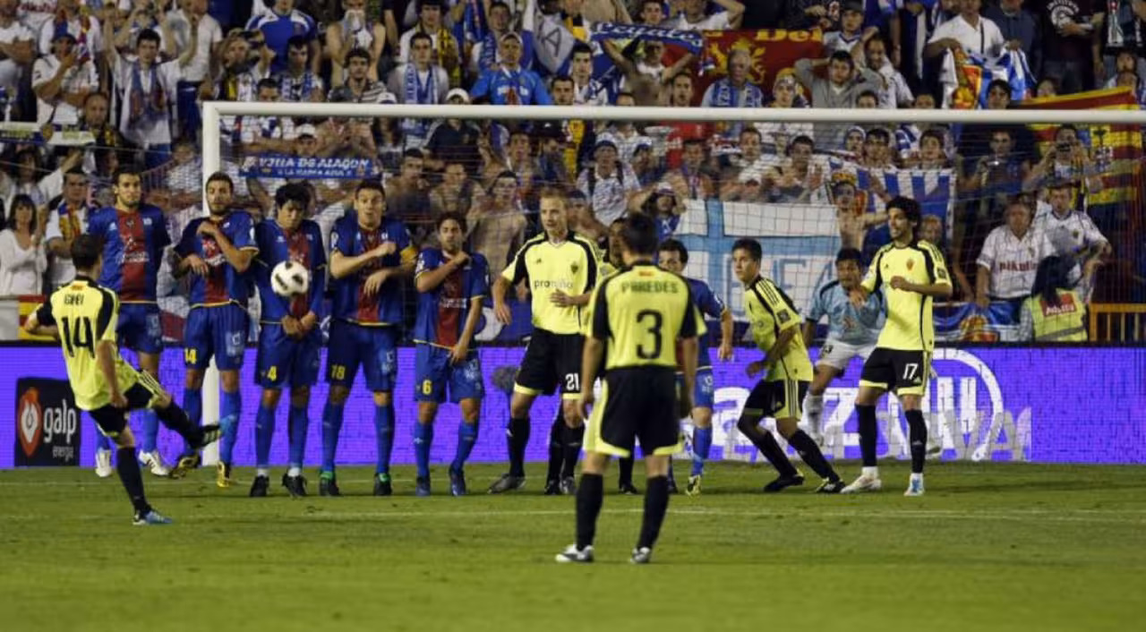 Partido entre el Levante Zaragoza