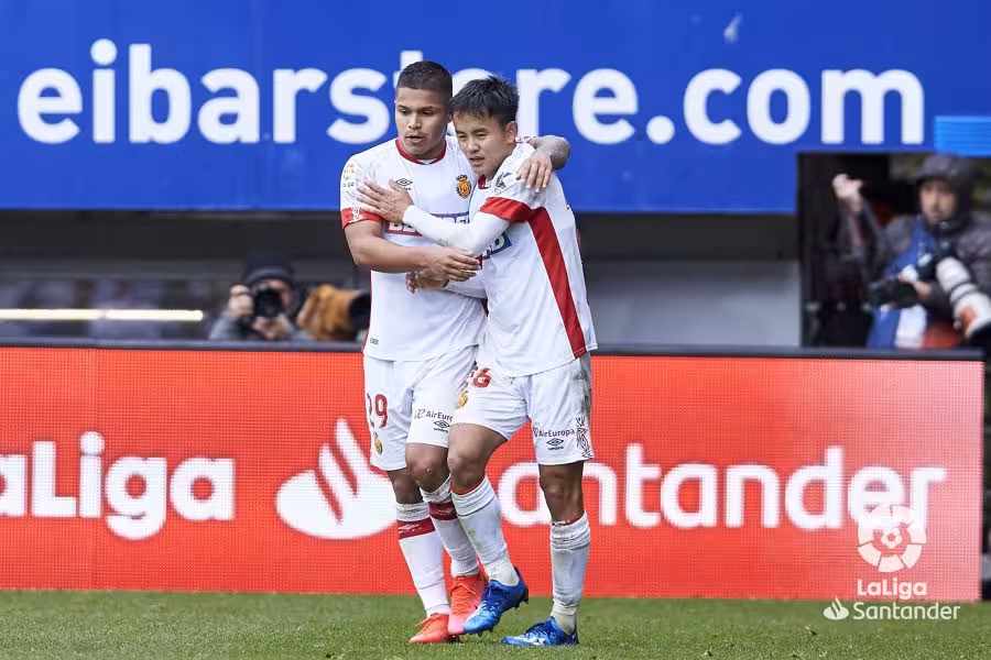 El Mallorca gana en Eibar