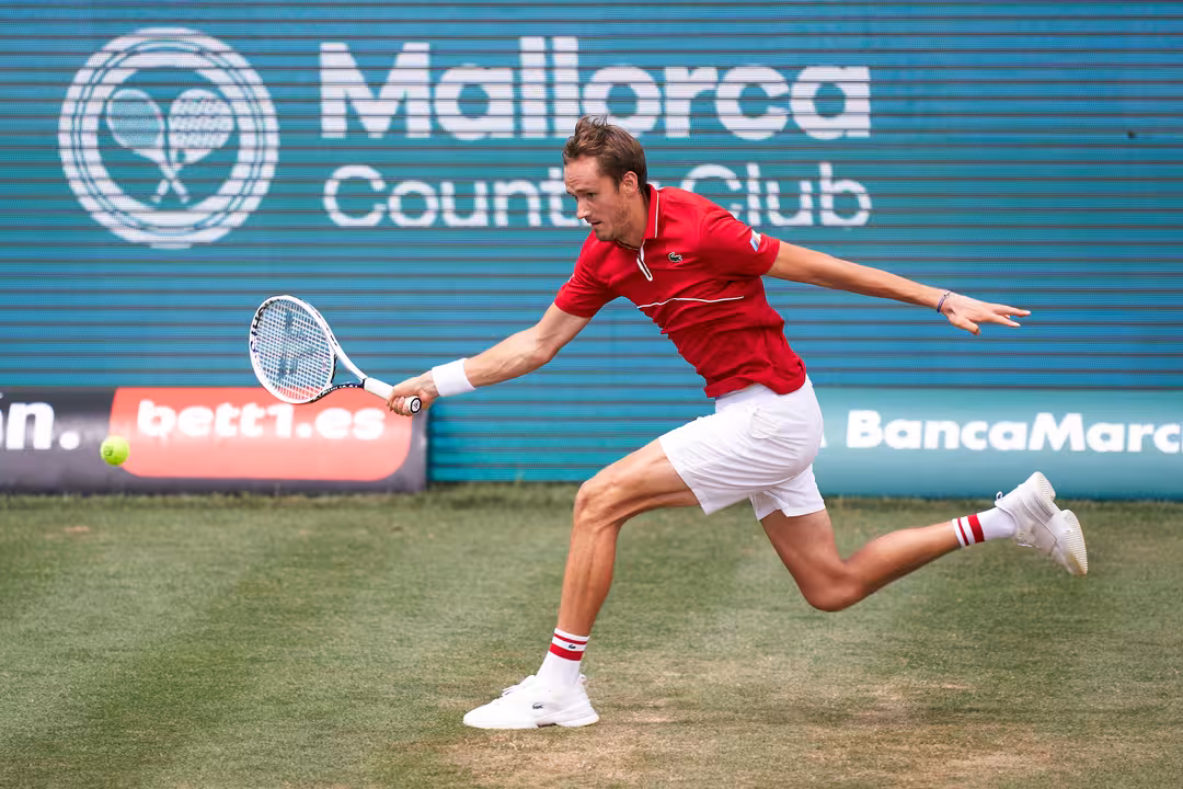 CALVIA, SPAIN - JUNE 22: Daniil Medvedev of Russia ATP Mallorca Championships 2021 at Country Club de Santa Ponça on June 22, 2021 in Calvia, Spain. (Photo by Quality Sport Images)