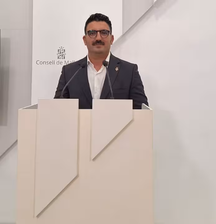 Toni Gili-portavoz VOX Consell