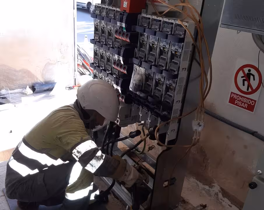 Instal·lació nou quadreBT_