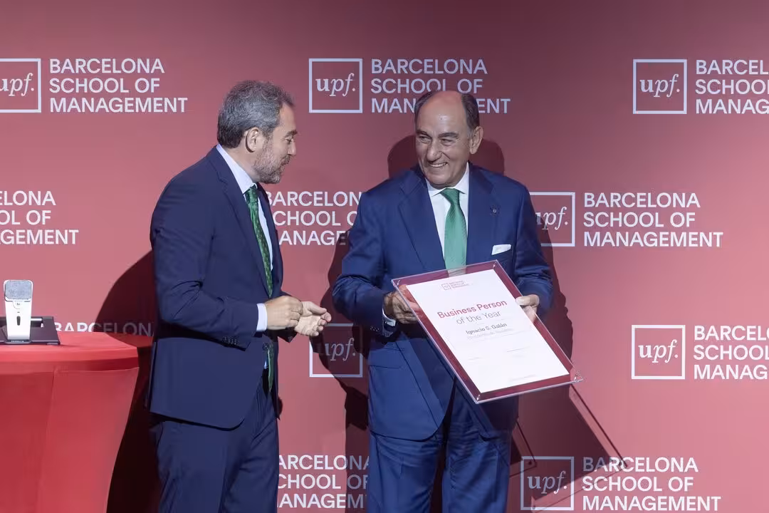 2025-06-25.- Galán, business person of the year UPF-BSM