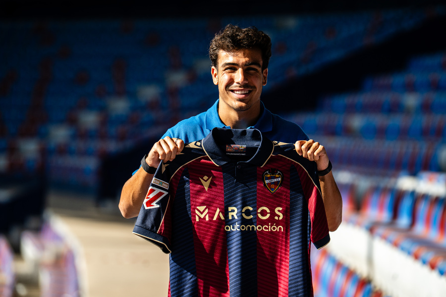 Manu Sánchez