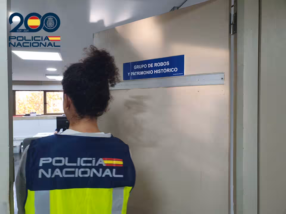 Polic&iacute;a Nacional