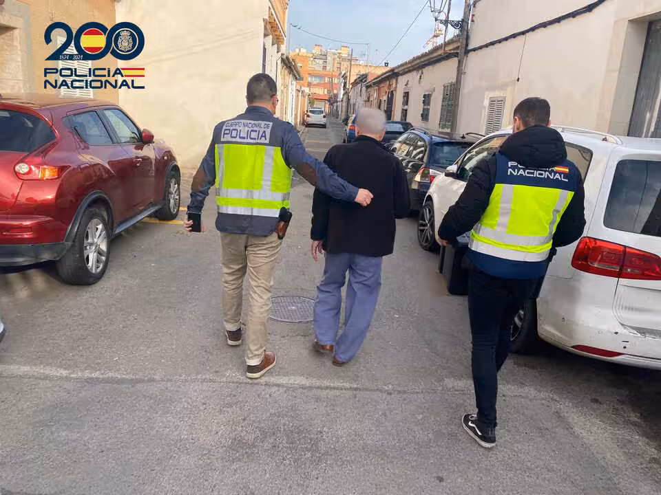 Polic&iacute;a Nacional