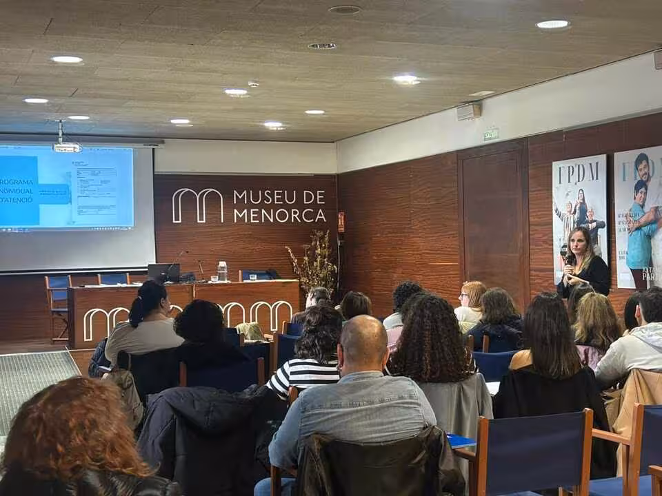 Cursos Atenci&oacute;n Dependencia