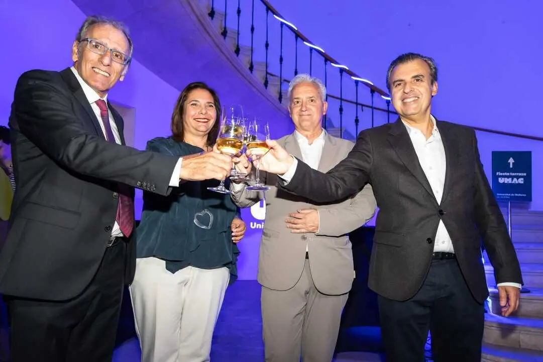 PHOTO-2026-04-30-21-49-34 (1)