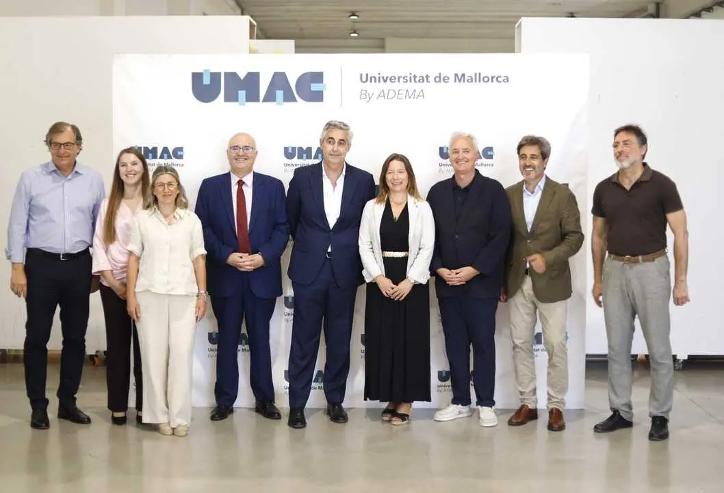 FOTO FAMILIA CUERPO CONSULAR BALEARES
