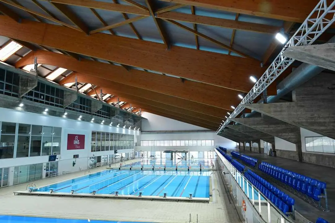 Nueva iluminaci&oacute;n de la piscina de Son Moix.