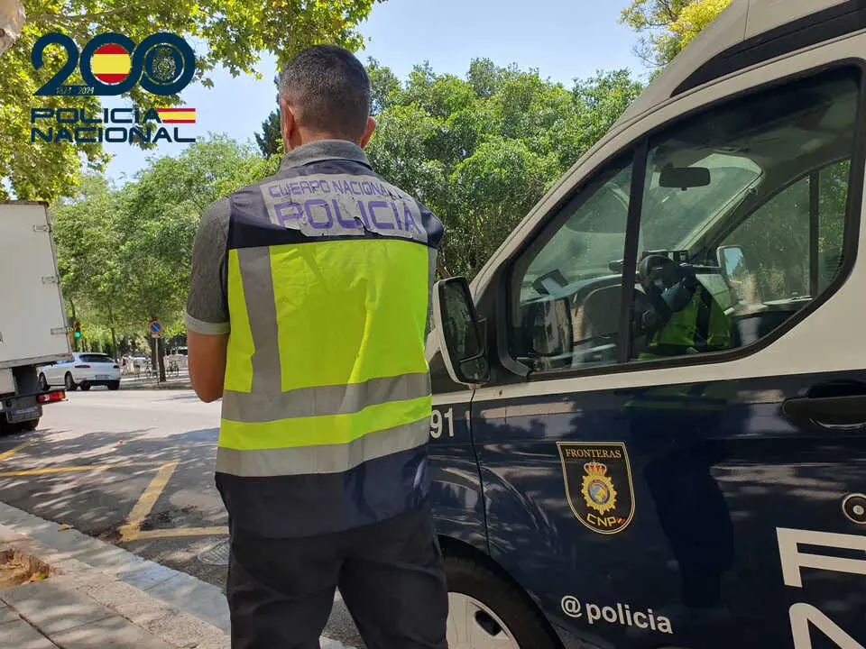 Agente de la Polic&iacute;a Nacional.