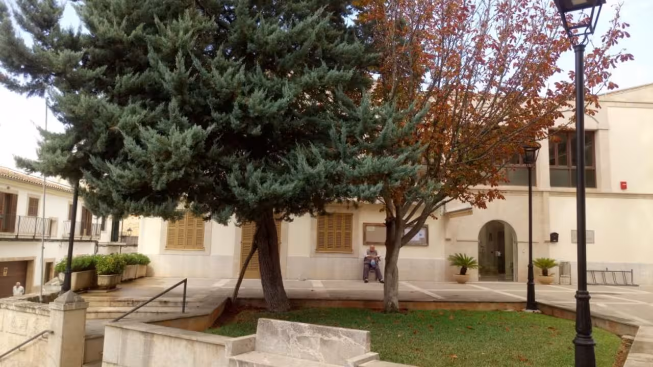 centre persones majors muro