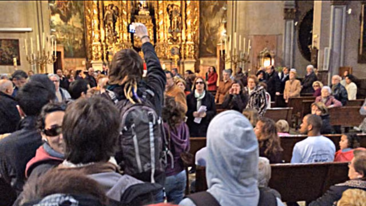 proabortistas irrumpen la iglesia de sant miquel