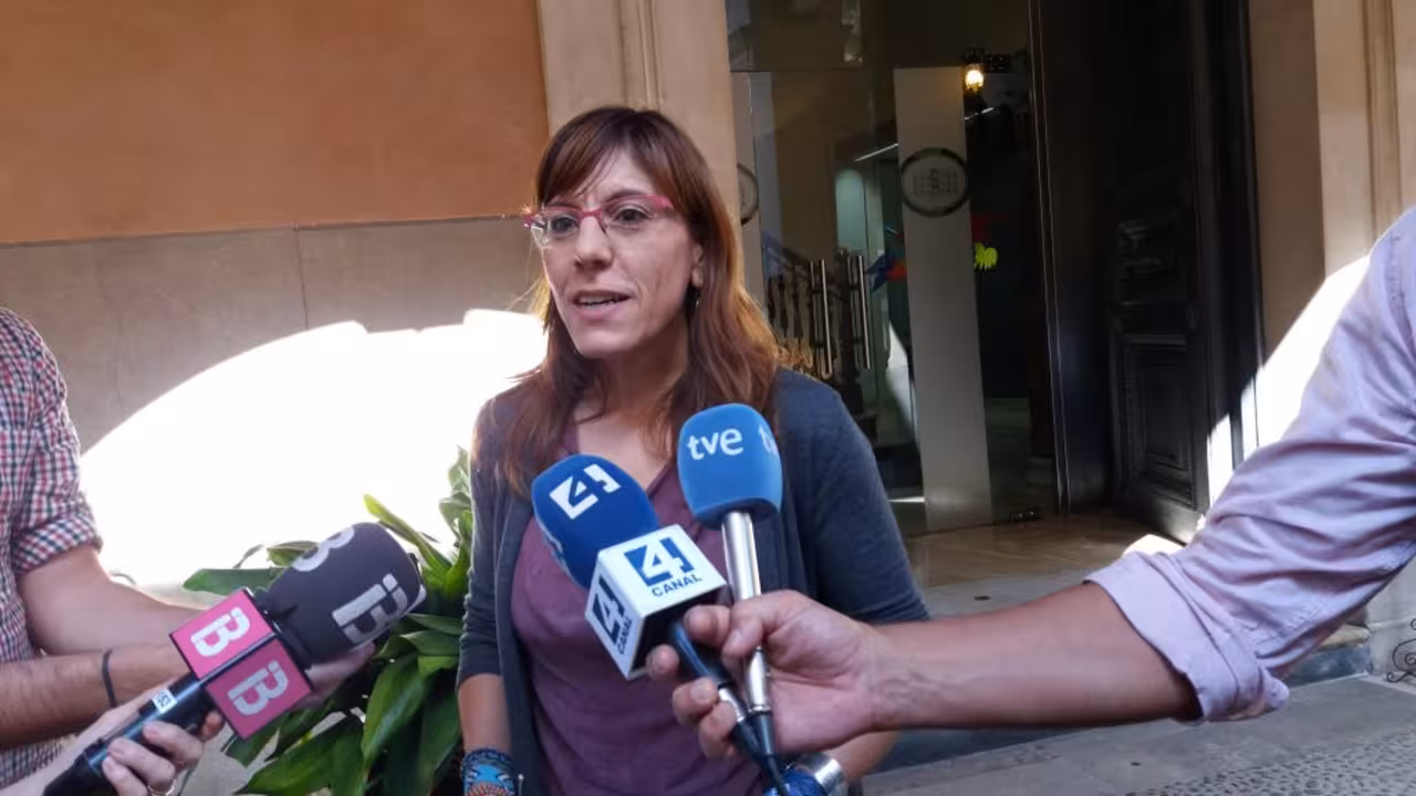 Laura Camargo anuncia precondiciones para apoyar el techo de gasto