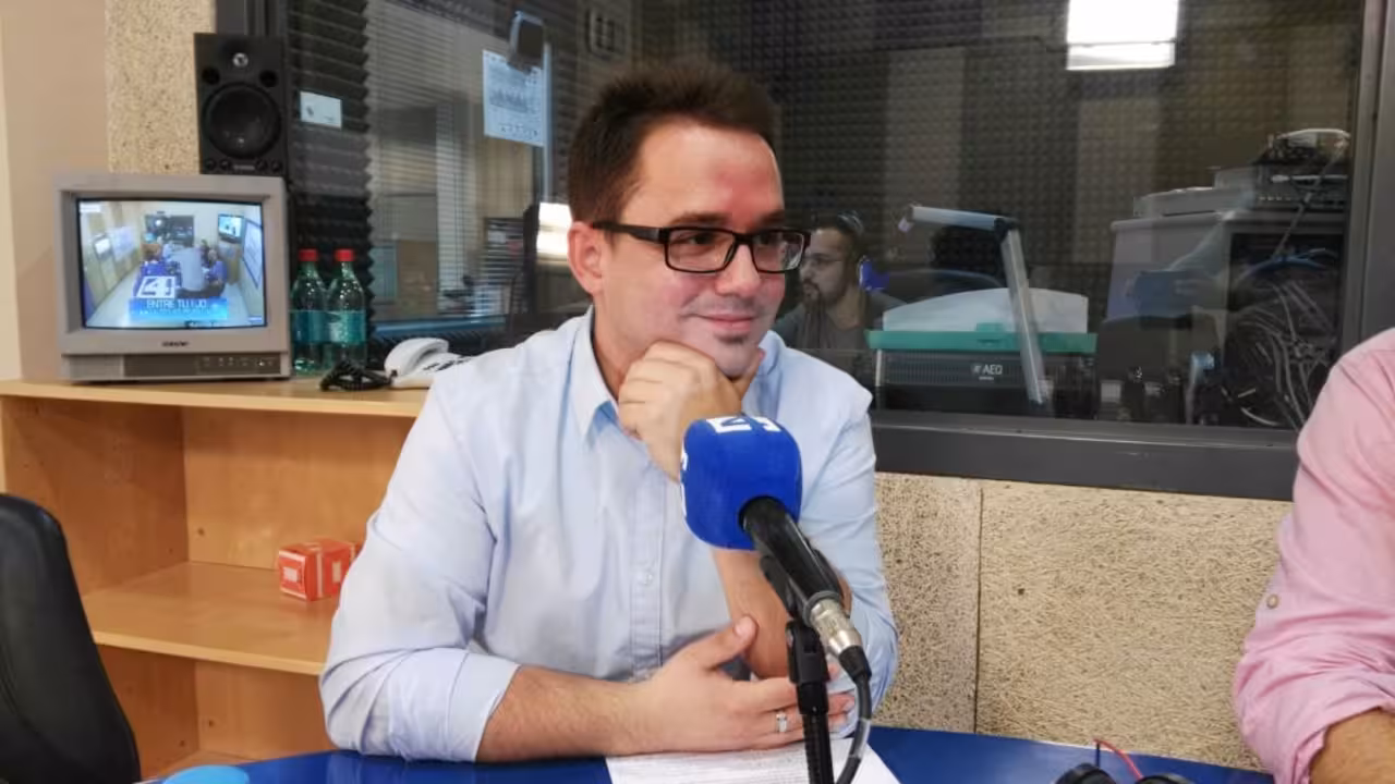 Carlos Saura en CANAL4 RADIO