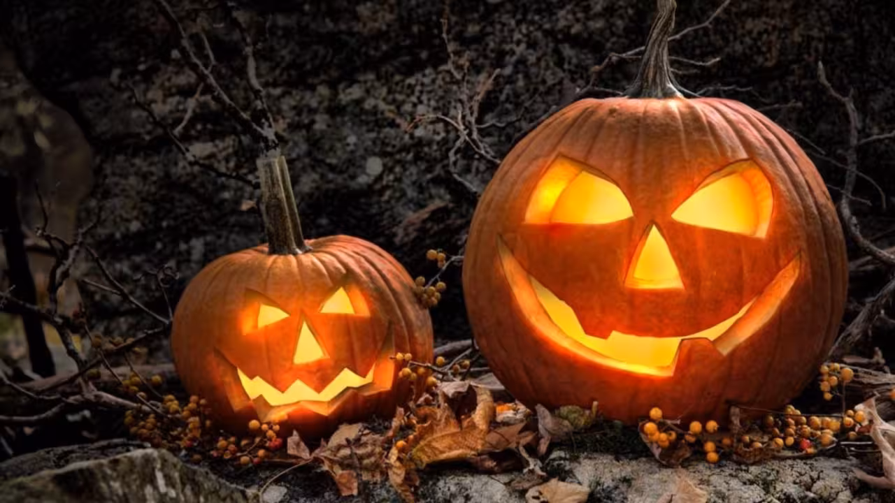 Todos los Santos y Halloween