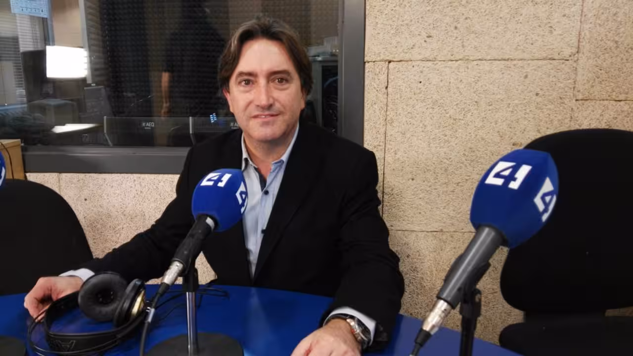 Mauricio Rovira en CANAL4 RADIO