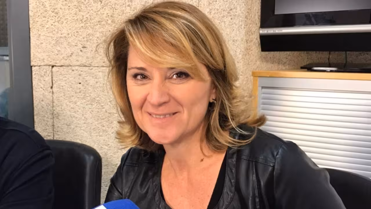 Rosa Estarás en CANAL4 RADIO
