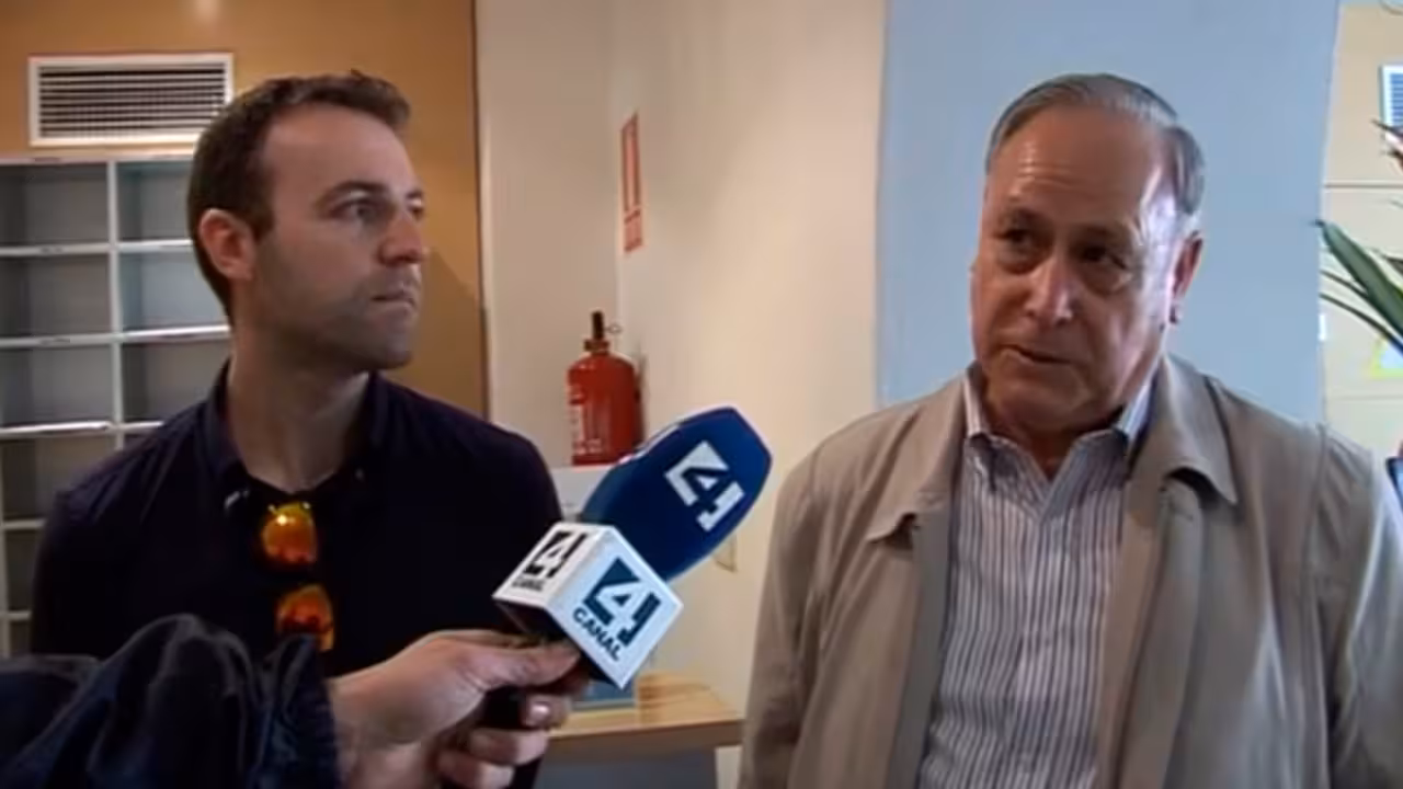 vecinos eivissa