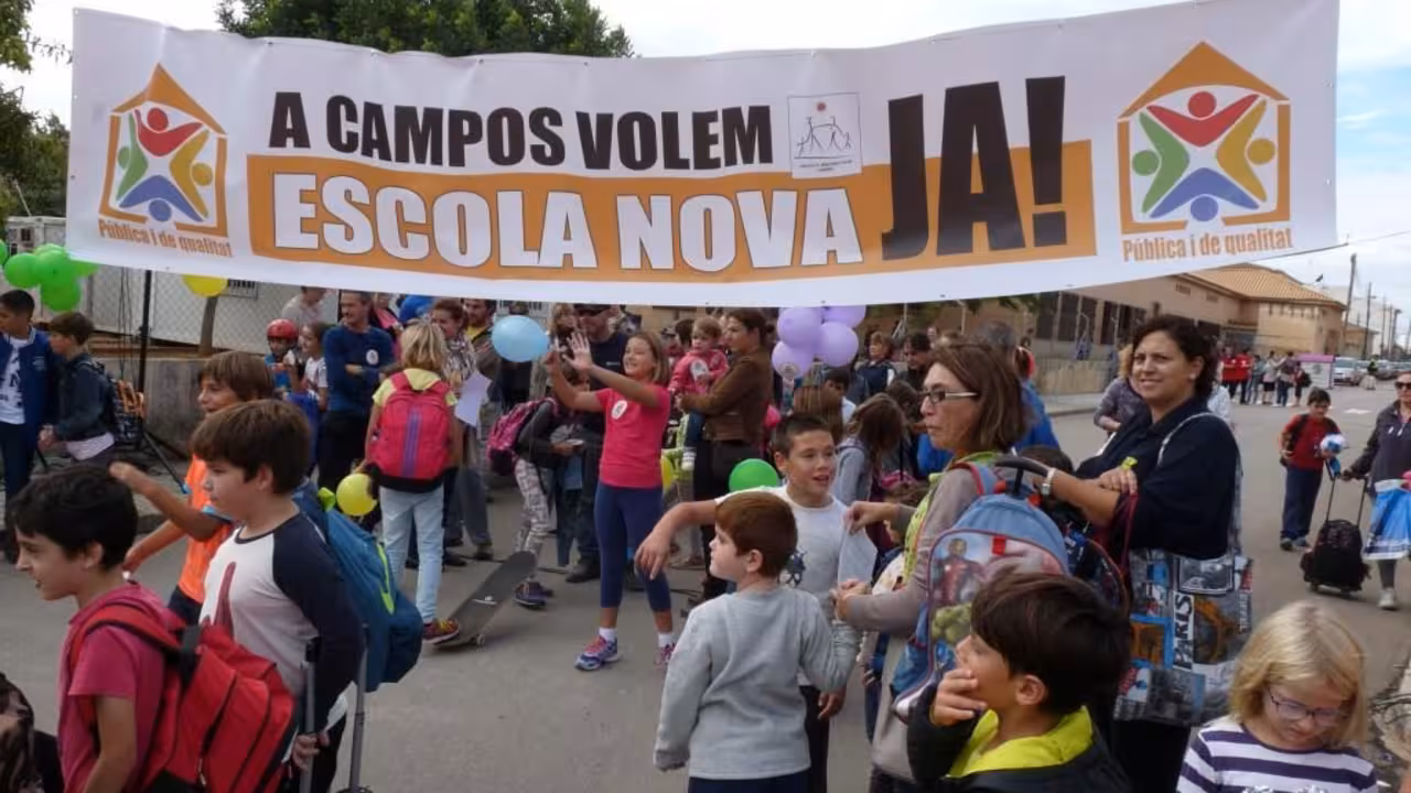 Escuela de Campos