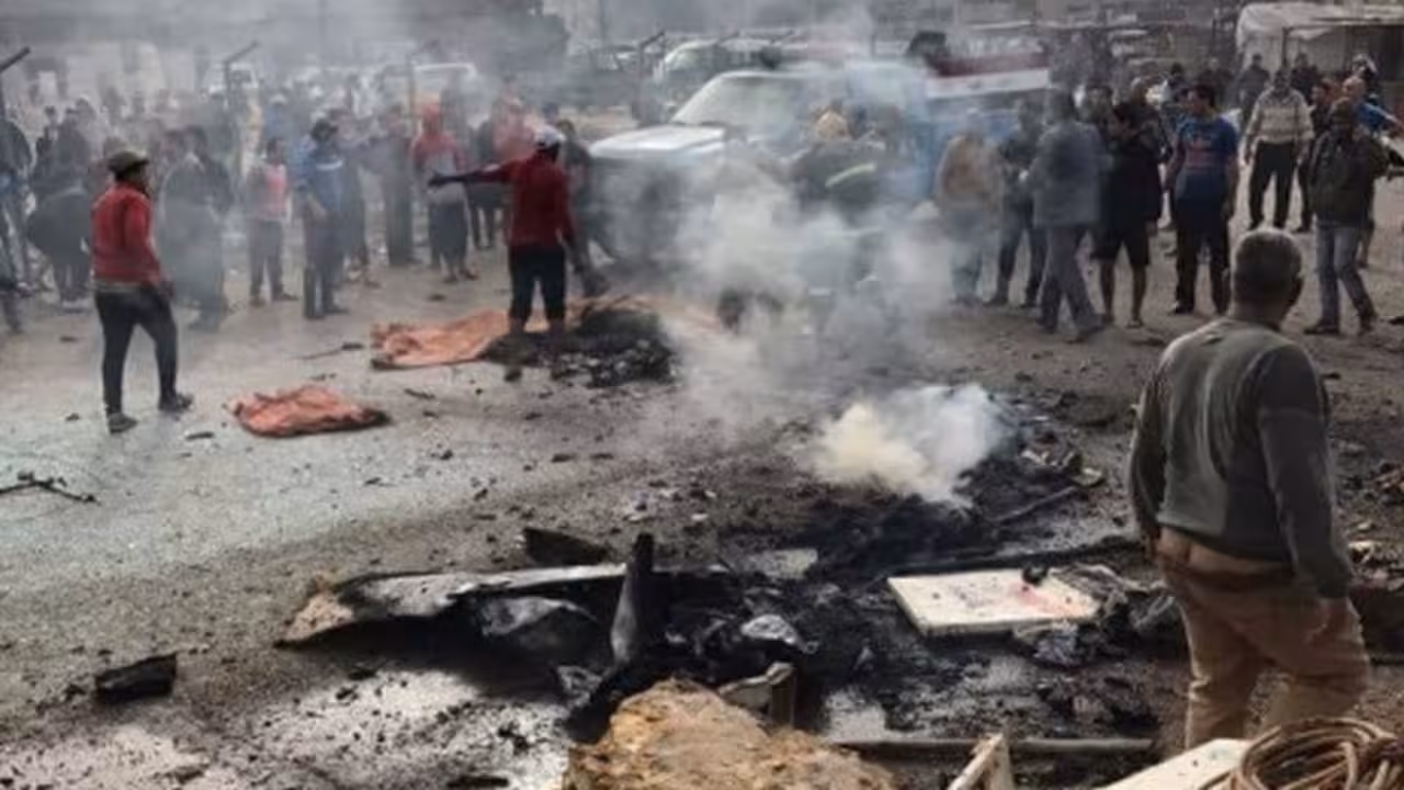 Un coche bomba deja al menos 32 muertos en Bagdad