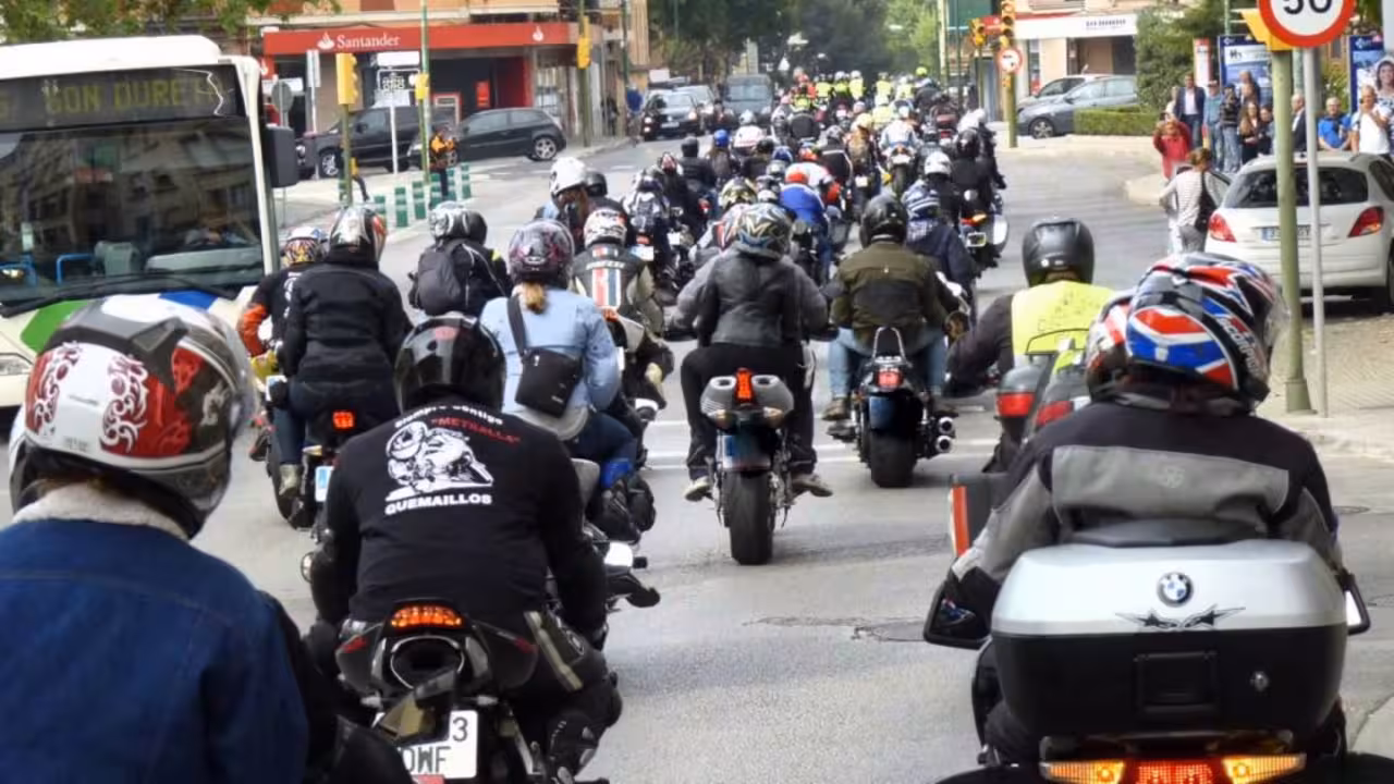 Vuelta Internacional a Mallorca en Moto
