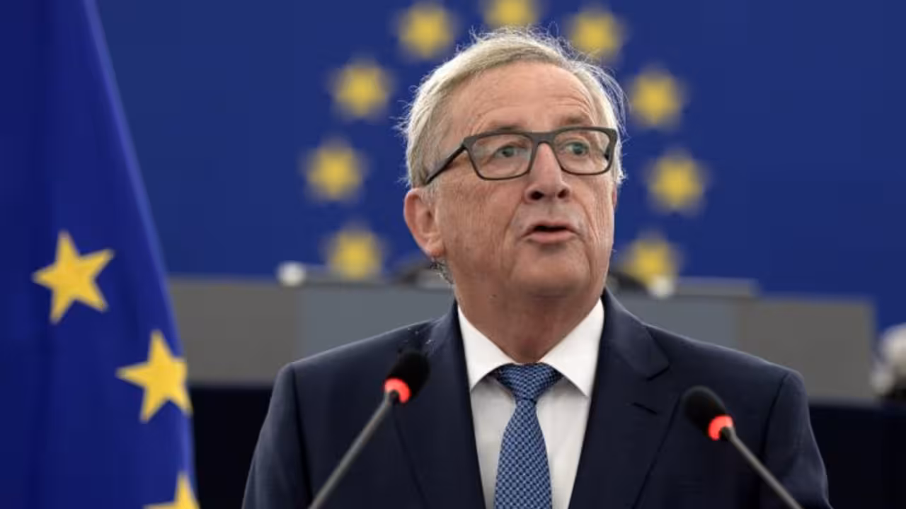European Commission's President Jean-Claude Juncker delivers a speech as he makes his State of the Union address to the European Parliament in Strasbourg, eastern France, on September 14, 2016.  / AFP / FREDERICK FLORIN        (Photo credit should read FREDERICK FLORIN/AFP/Getty Images)