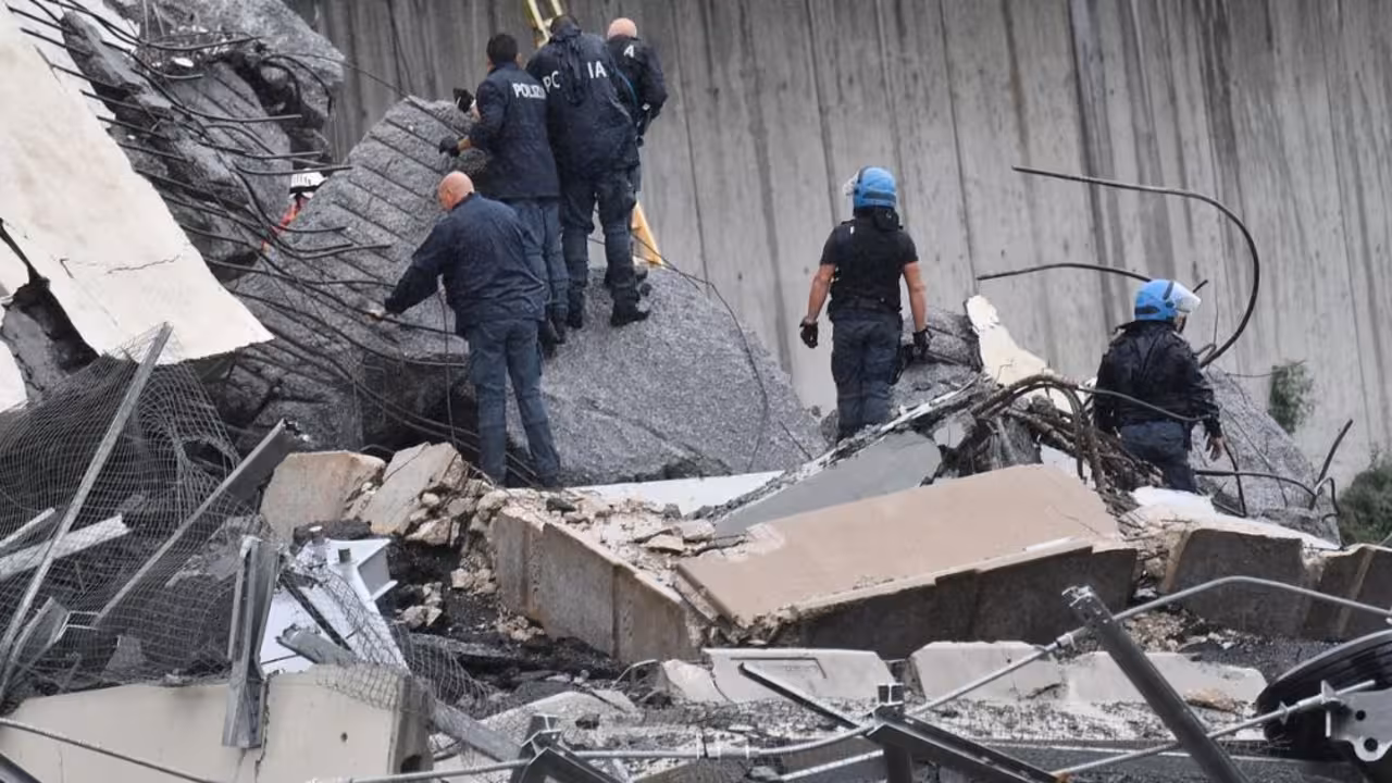 Polizia di stato|||Vigili del Fuoco|Vigili del Fuoco