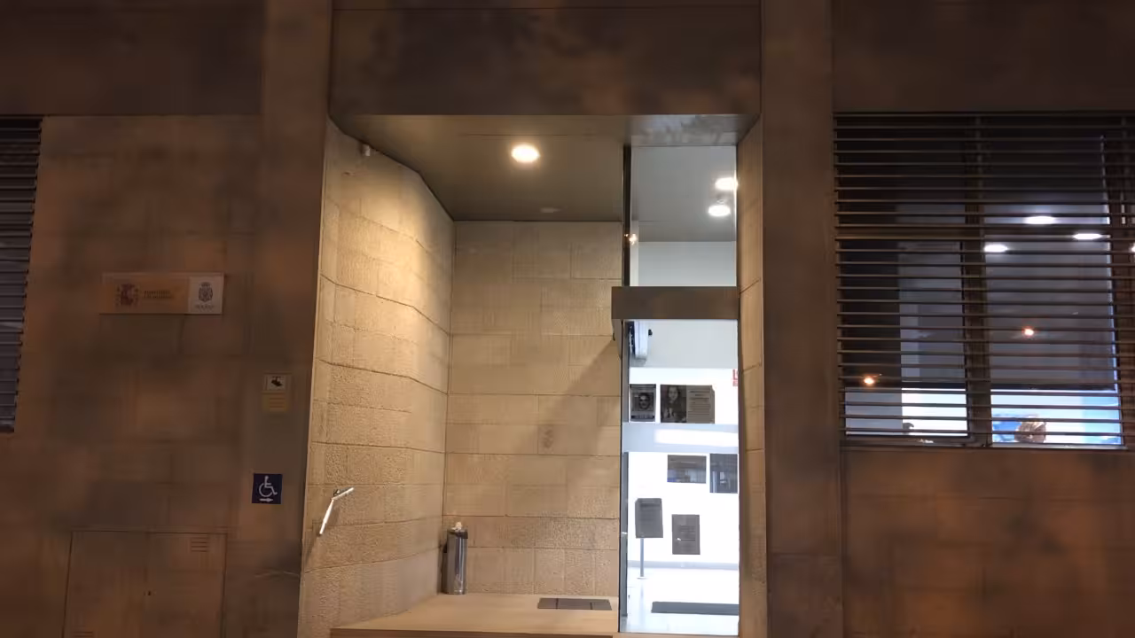 |