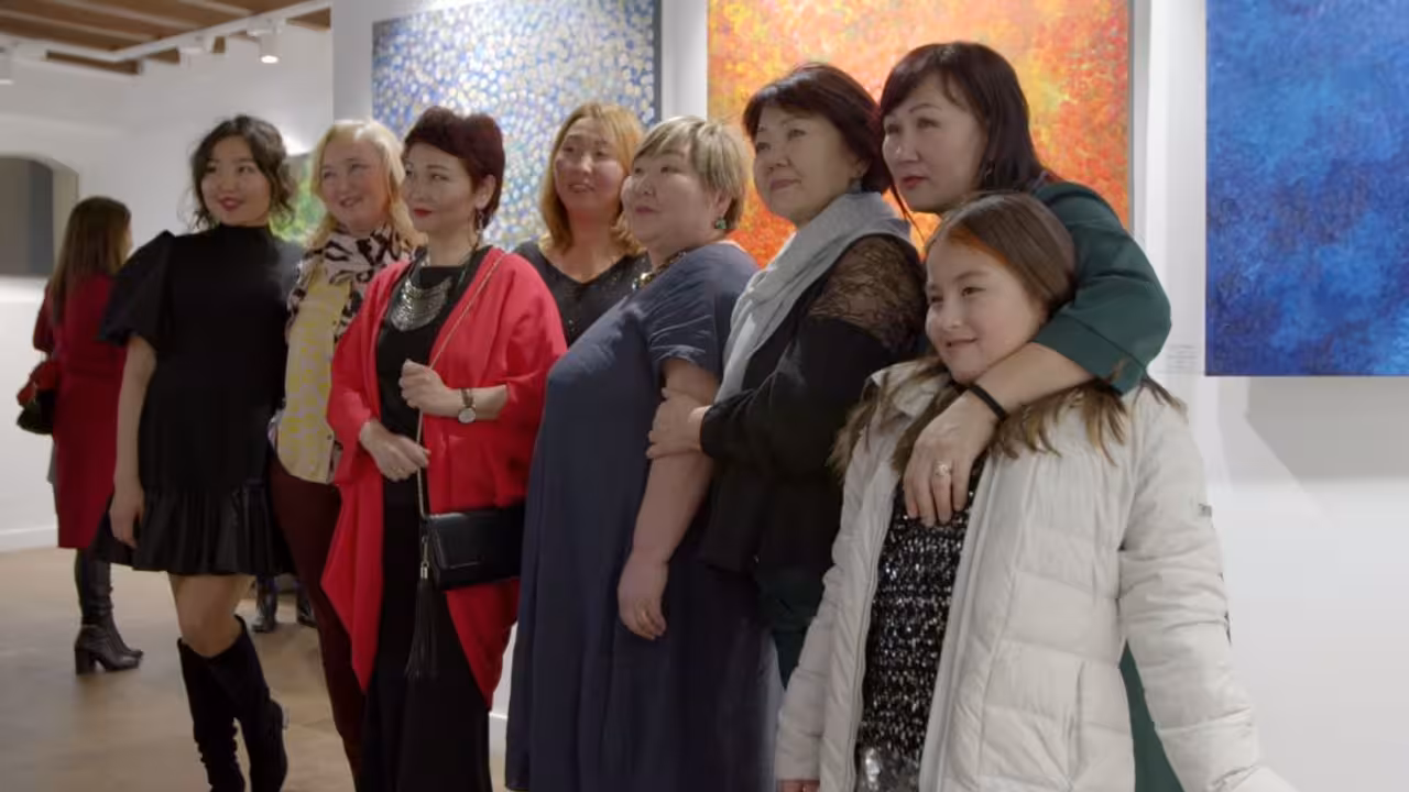 la artista original Ayuna Kanatkaliyeva (AYUNA)|la artista original Ayuna Kanatkaliyeva (AYUNA)|